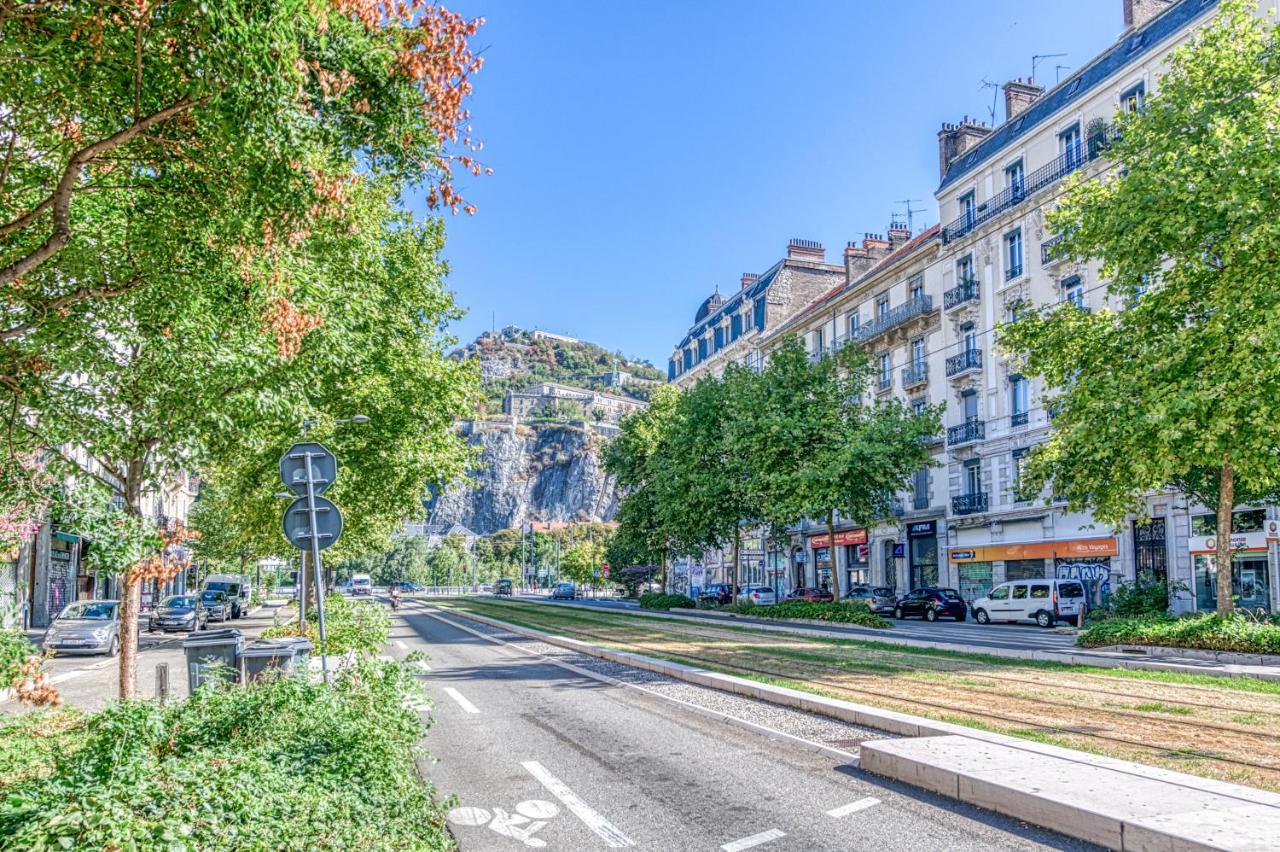 Le Petit Parfait Confort Gare Hamac Netflix Grenoble Zewnętrze zdjęcie
